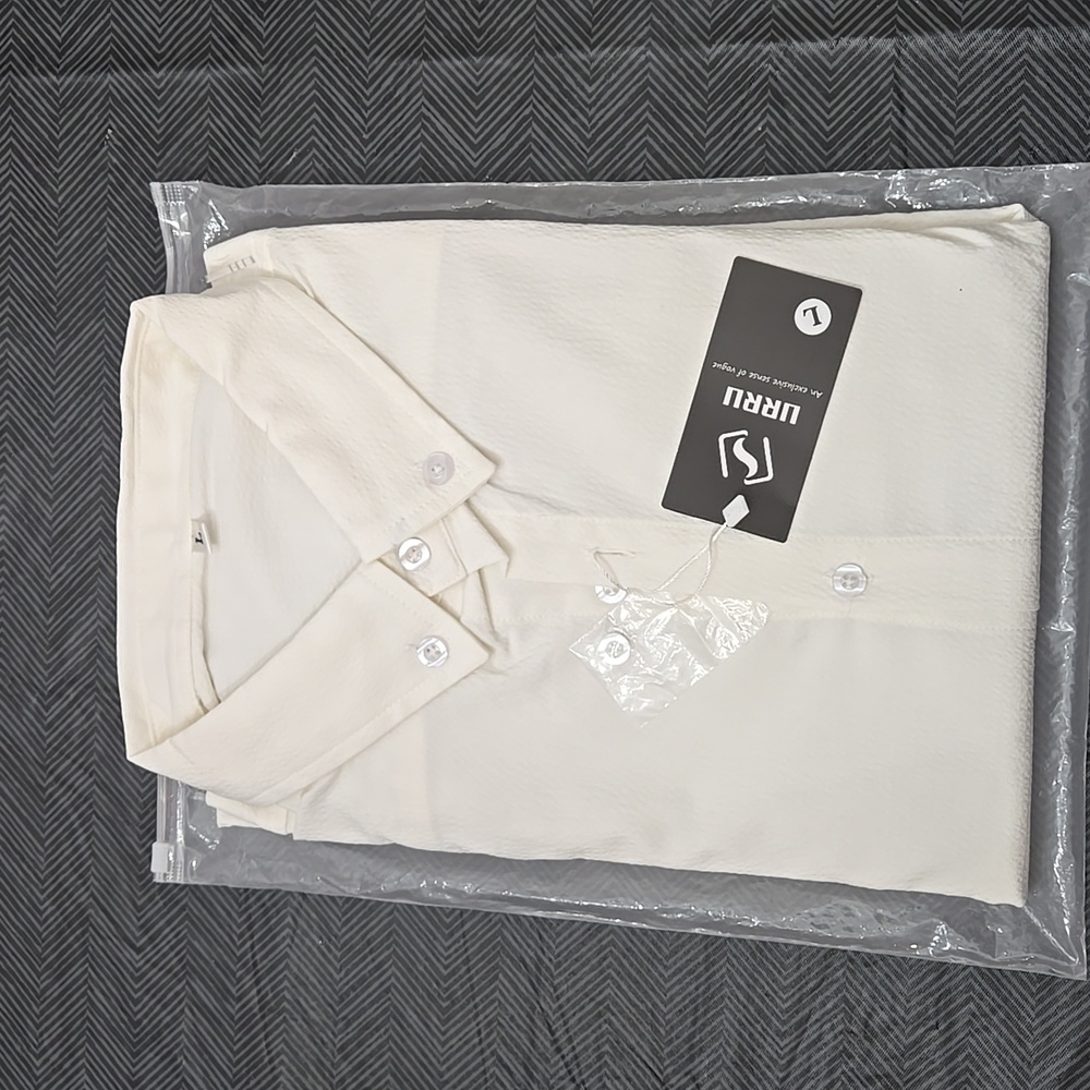 URRU long sleeve casual, button down  shirt, size large, NWT